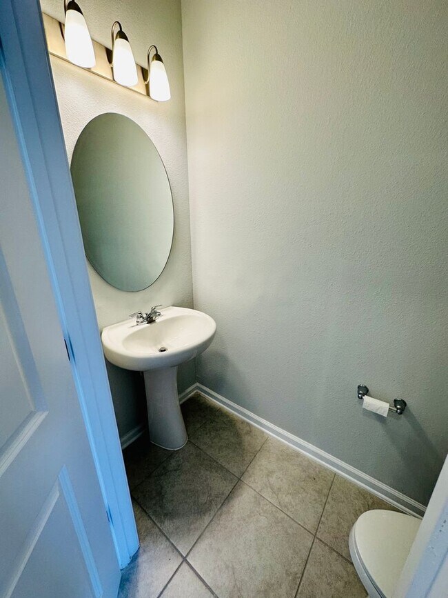 Photo - Spacious End Unit with Garage & Loft. Community features High End Amenities!