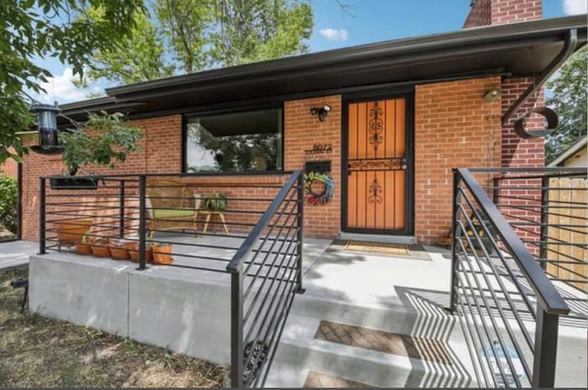 Building Photo - 8072 Julian St Rental