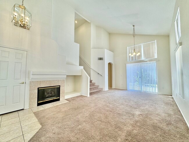 Photo - 921 Siena Hills Ln