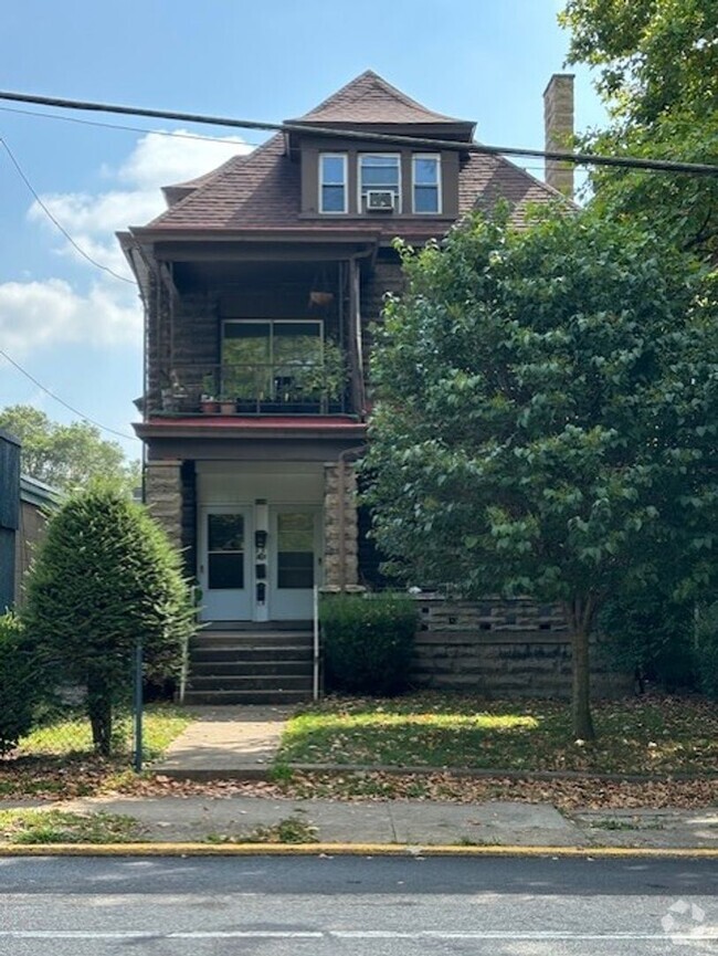 Building Photo - 609 S Braddock Ave Unit #3 Rental