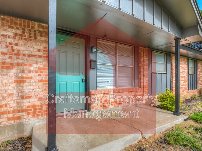 Photo - 231 NW 81st St