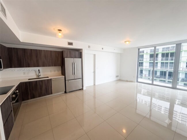 Photo - 488 NE 18th St Unit 3102