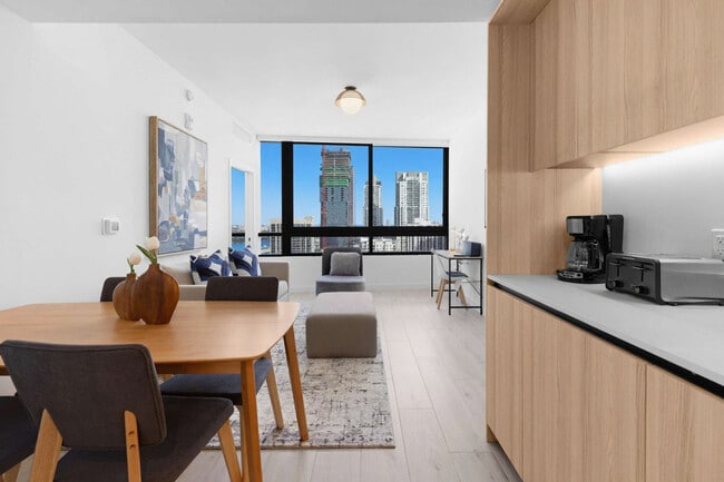 Photo - 225 N Miami Ave Unidad ID1470085P