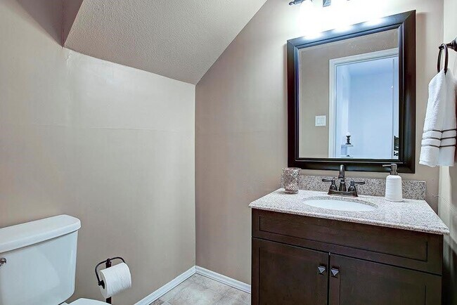 Photo - 7655 Cambridge St Unit 7655