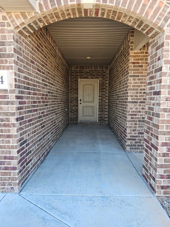 Photo - 1804 Rattler Ln