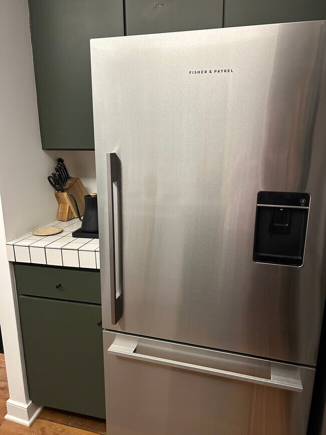 Photo - 631 D St NW Unidad 732