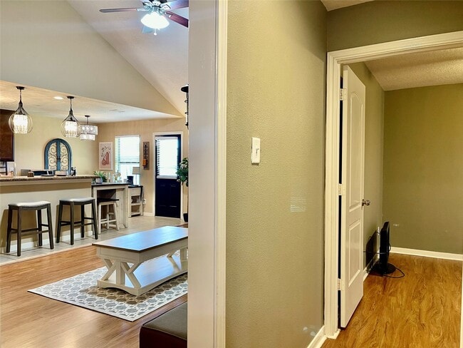Photo - 7808 Colonial Ln