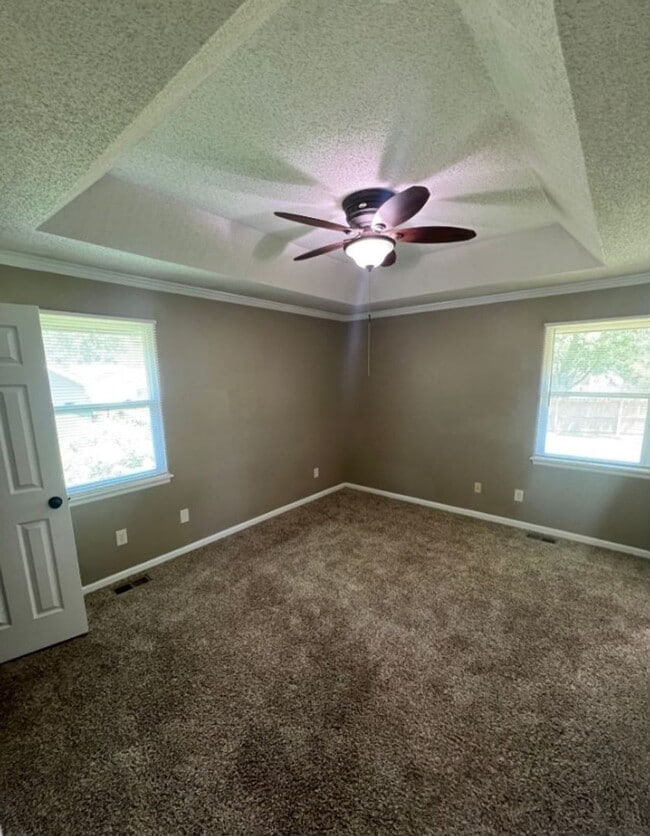 Photo - Coming Soon: Charming Home with Finished Basement & 2-Car Garage – Lee’s Summit