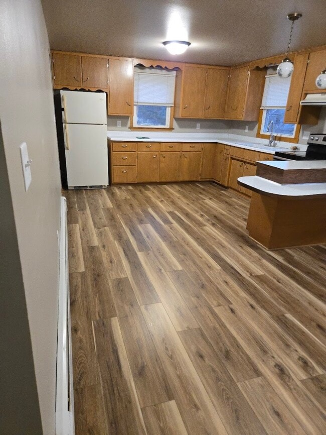 Cocina - 401 Main St Unidad 401-2S