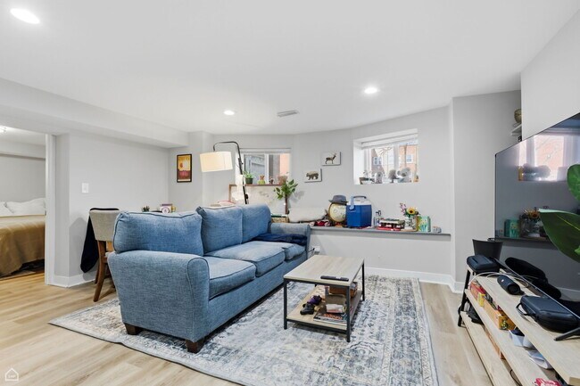 Photo - 1104 Dempster St Unit Garden