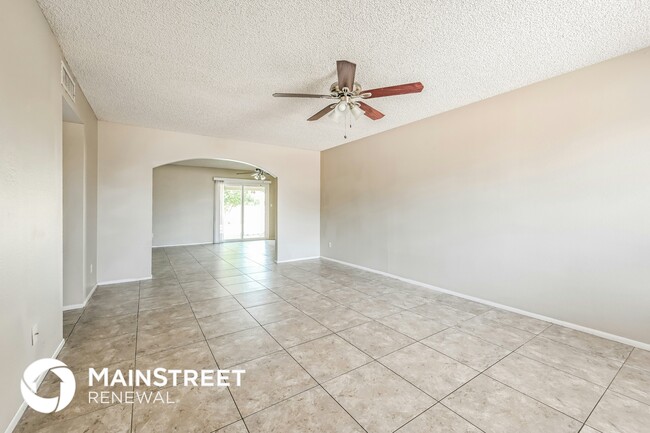 Photo - 9022 N 63rd Dr