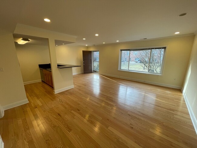 Building Photo - 202 Paine Ct Rental