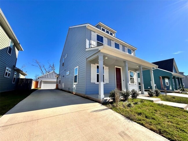 Photo - 202 Pebblestream Pass