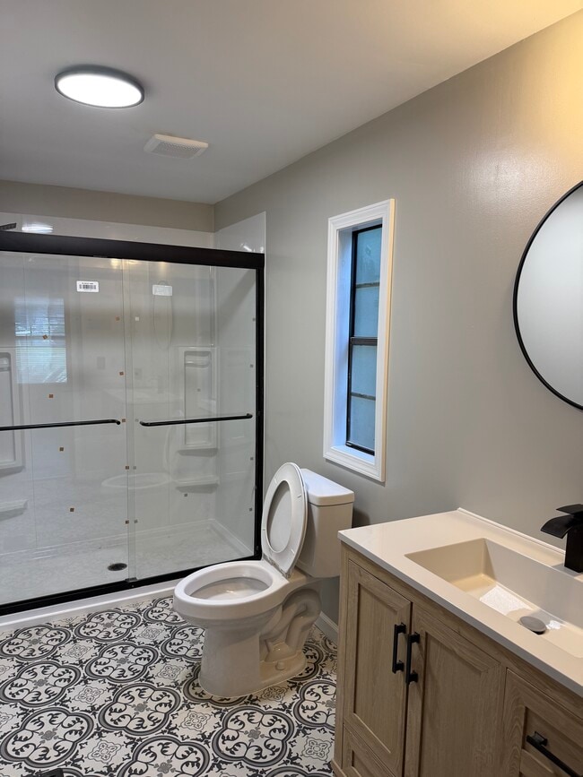 Photo - 970 Whippoorwill Way