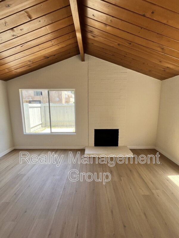 4281-87 51st St Unidad 4283 51st Street