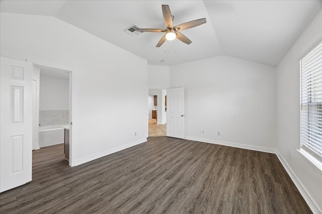 Photo - 8310 Hardy Elm St