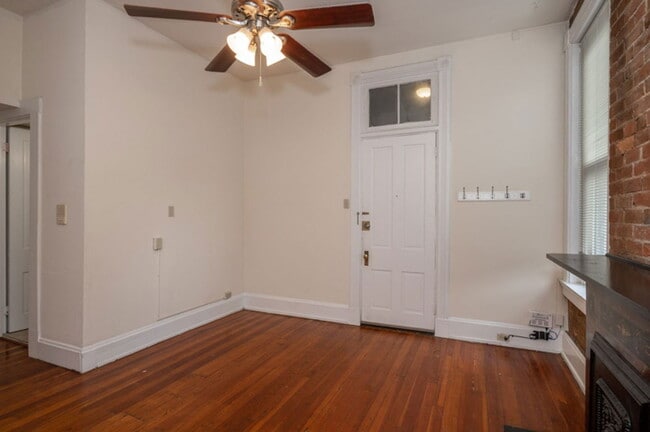 Photo - 215 E University Ave Unit A4