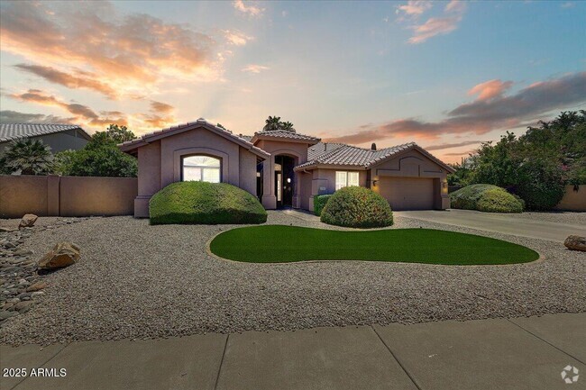 Building Photo - 13383 W Alvarado Dr Rental