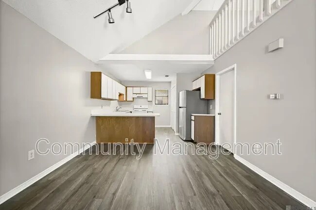 5141 Butter Creek Ln Unit 208