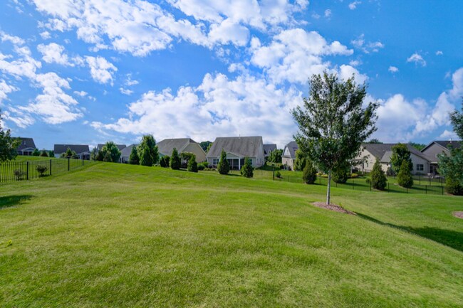 125 Barberry Dr
