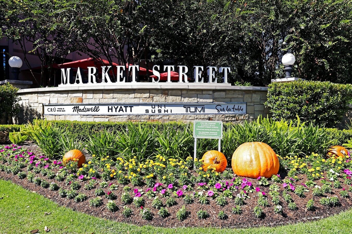 Photo - 1903 Foxtail Pl