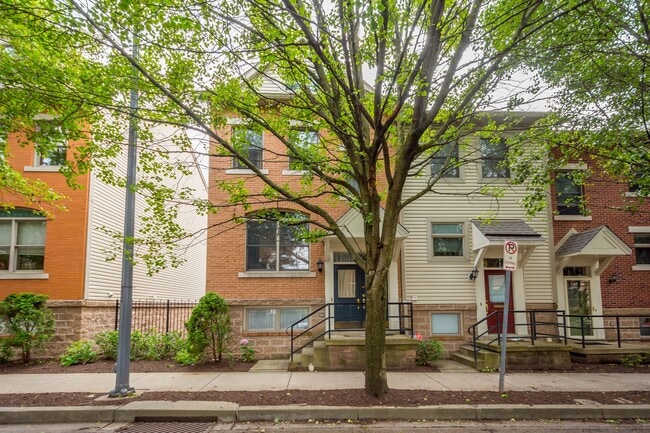 Building Photo - 1720 Merriman Ct