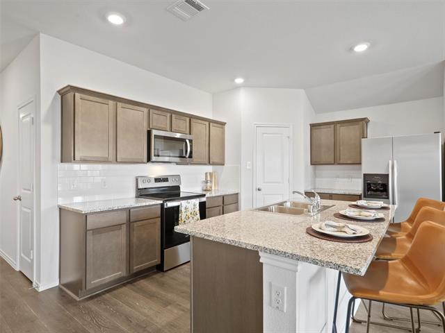 Photo - 6113 Bracken Dr