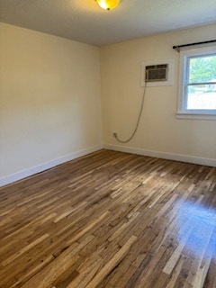 Photo - 567 Armstrong Ave