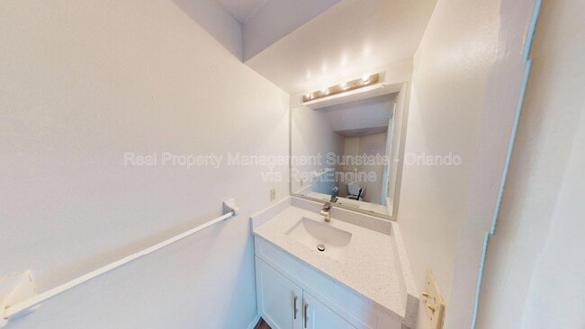 Photo - 10025 Creekwater Blvd