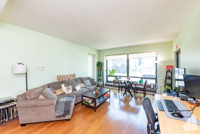 Photo - 130 N Garland Ct Unit 2412