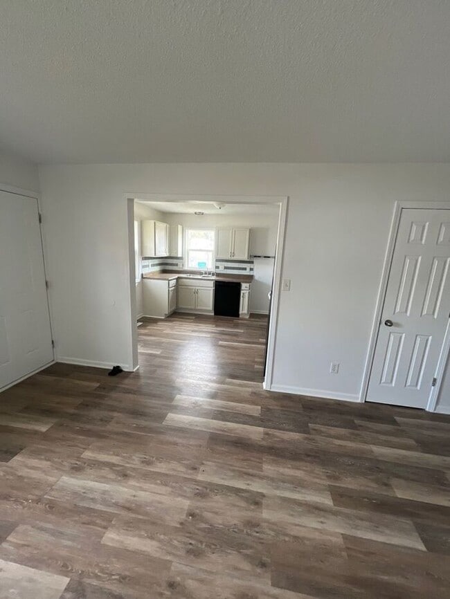 Photo - 904 Randolph St