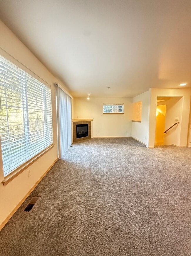 Photo - End-Unit Shadow Creek Townhome; 3 bedroom ,2.5 bath