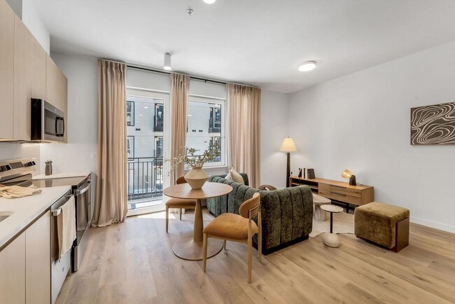 301 West Side Ave Unit 328