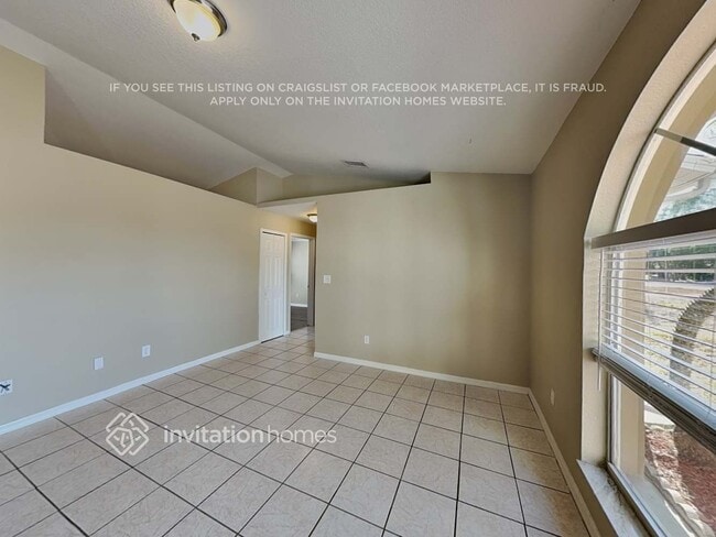 Photo - 2252 S Chamberlain Blvd