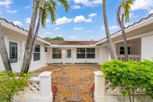 Photo - 5340 NE 17th Ter