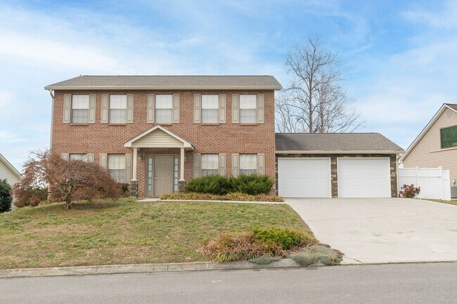 Knoxville 37932 - 3 bedroom, 2.5 bath home... - Knoxville 37932 - 3 bedroom, 2.5 bath home...