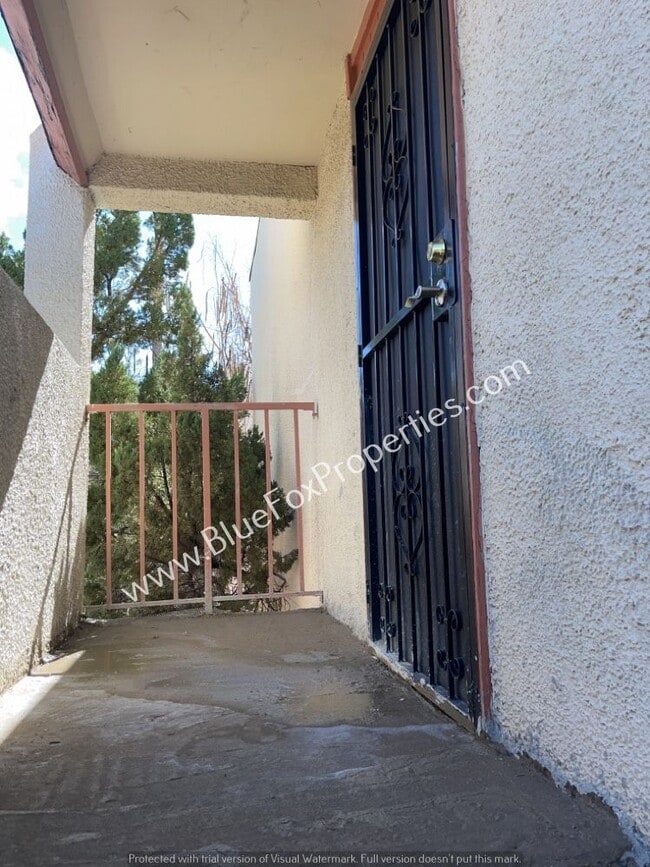 Photo - 1600 N Wilmot Rd Unit 235