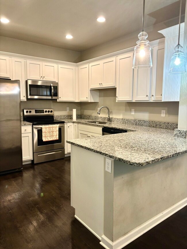 Photo - 312 Hannah Todd Pl