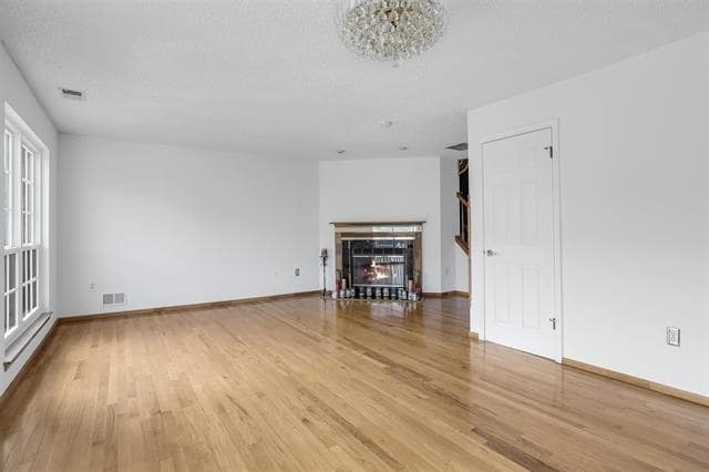 6 Walnut St