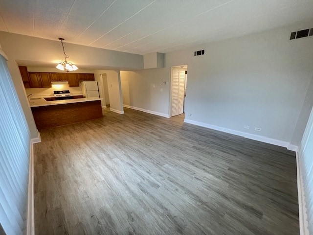 Photo - Lakeview Terrace Apartments