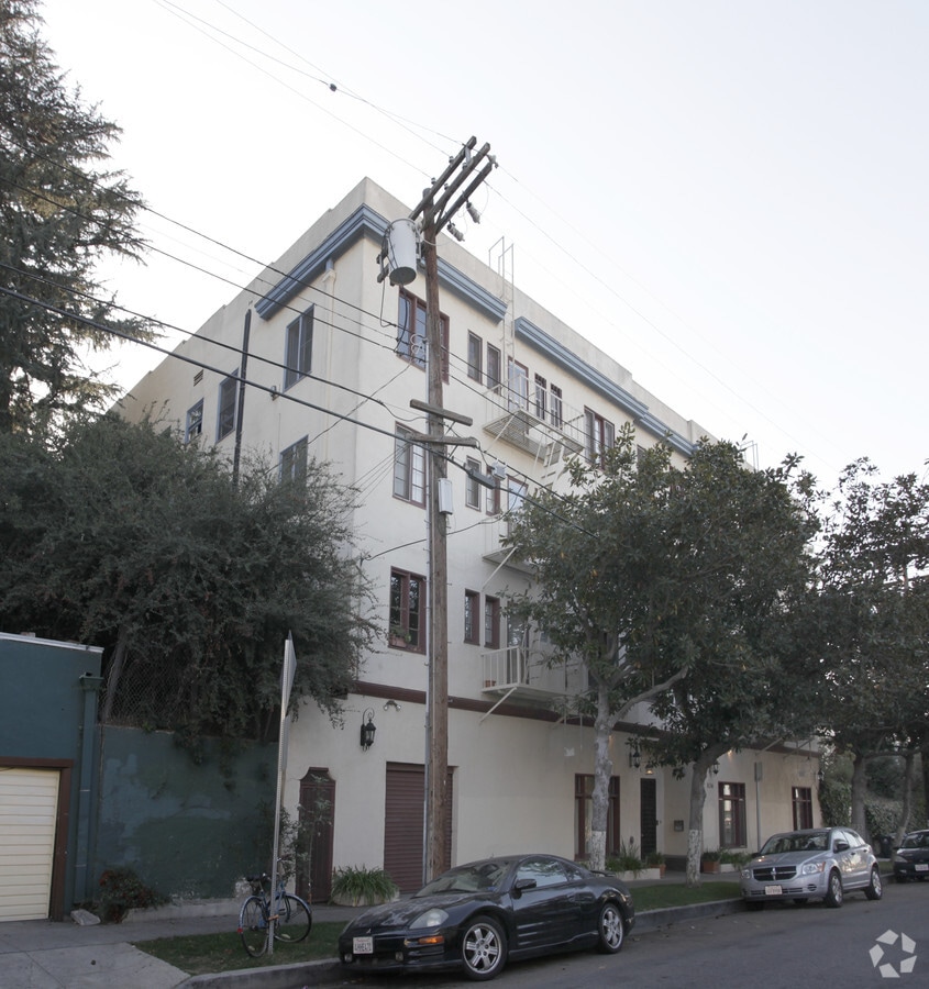 Cliffdale Apartments - Cliffdale Apartments