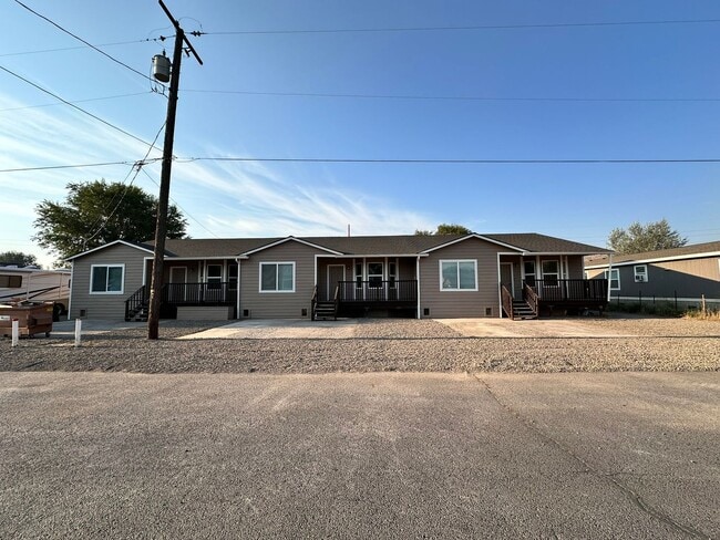 Building Photo - 1030 NW 10th St Unit C&L 288 - 1030