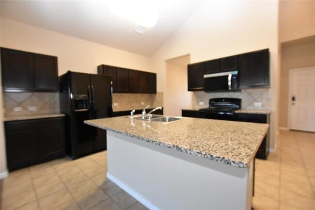 Photo - 5725 Roderick Dr