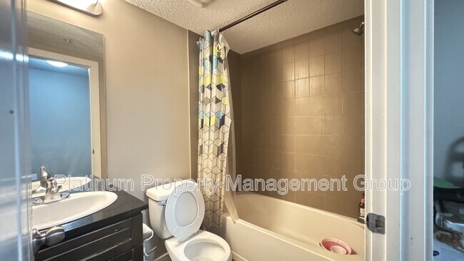 Photo - 7110-380 80 Ave NE