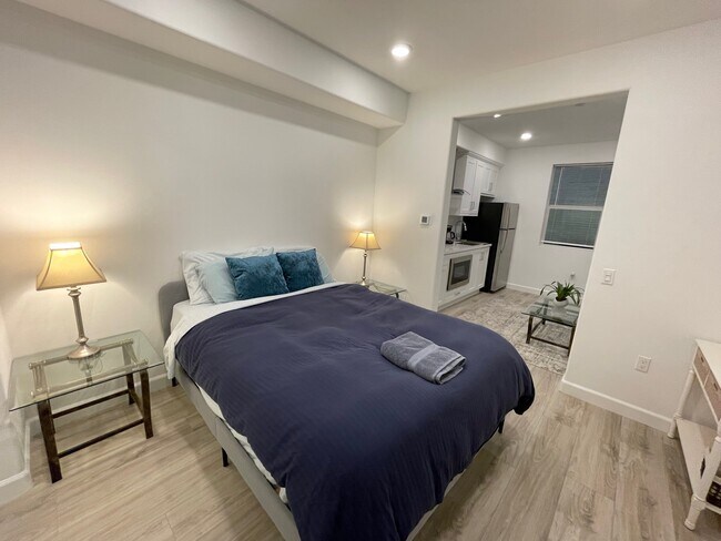 Photo - 7941 Belluno Wy