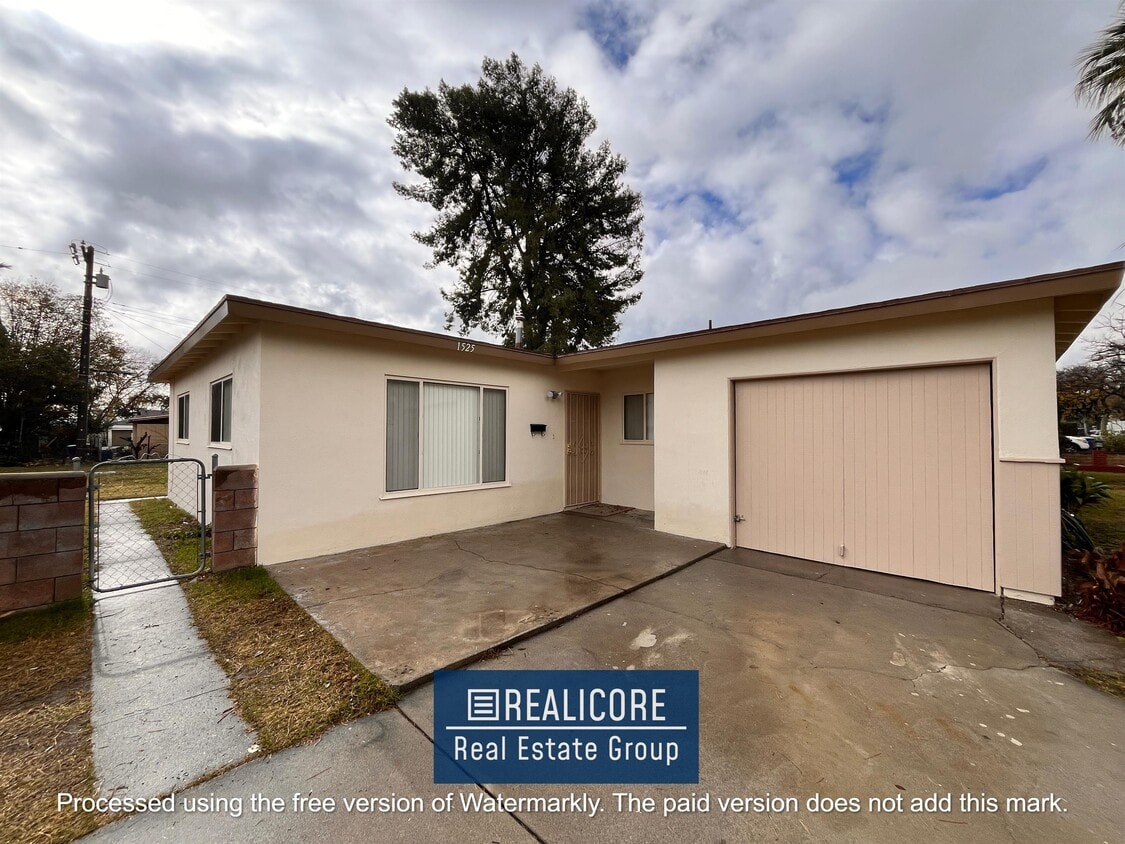 Photo - 1525 Magnolia Ave W (San Bernardino, CA)