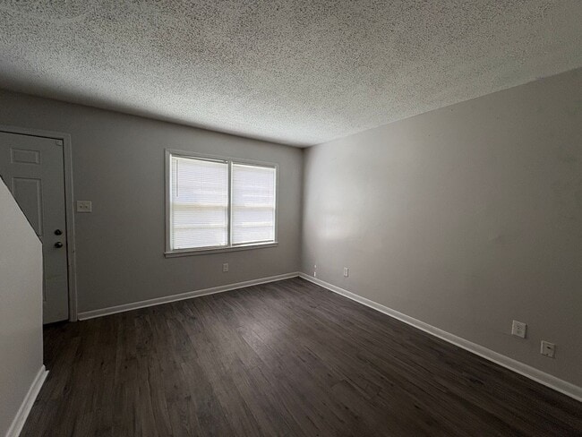 Photo - 131 Wall St Unit 119