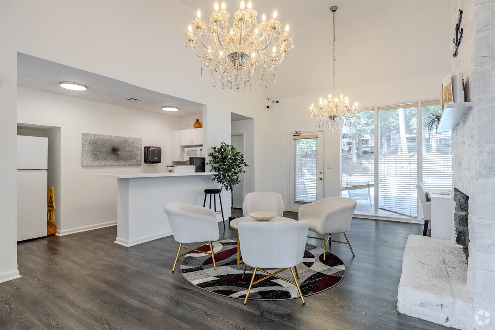 Leasing Office