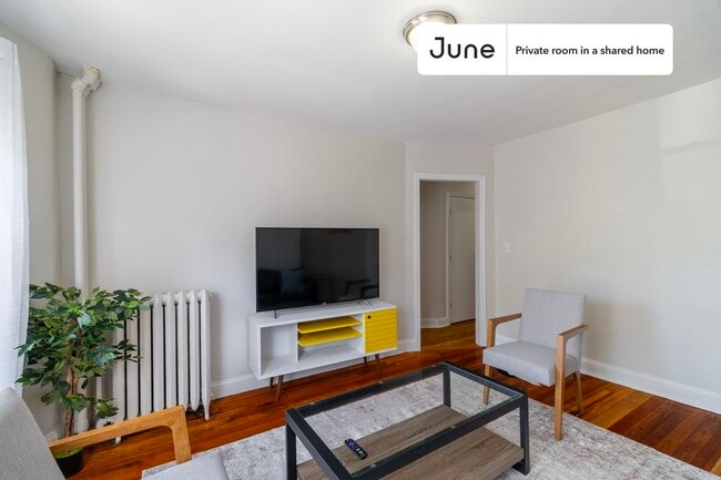 Photo - Room in Shared 4 bed/1 bath home Unit A