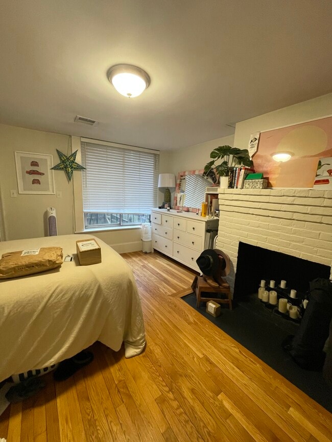 63 West Cedar St Unit G